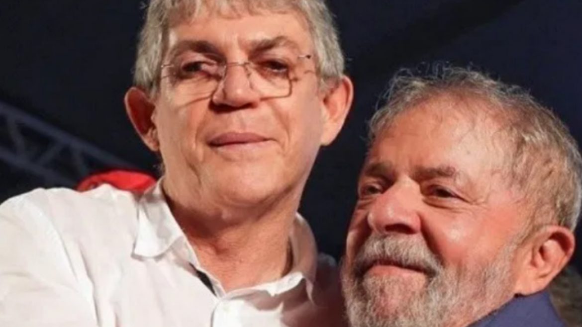 Presidiário defende presidiário: “Ricardo Coutinho é inocente”, diz Lula
