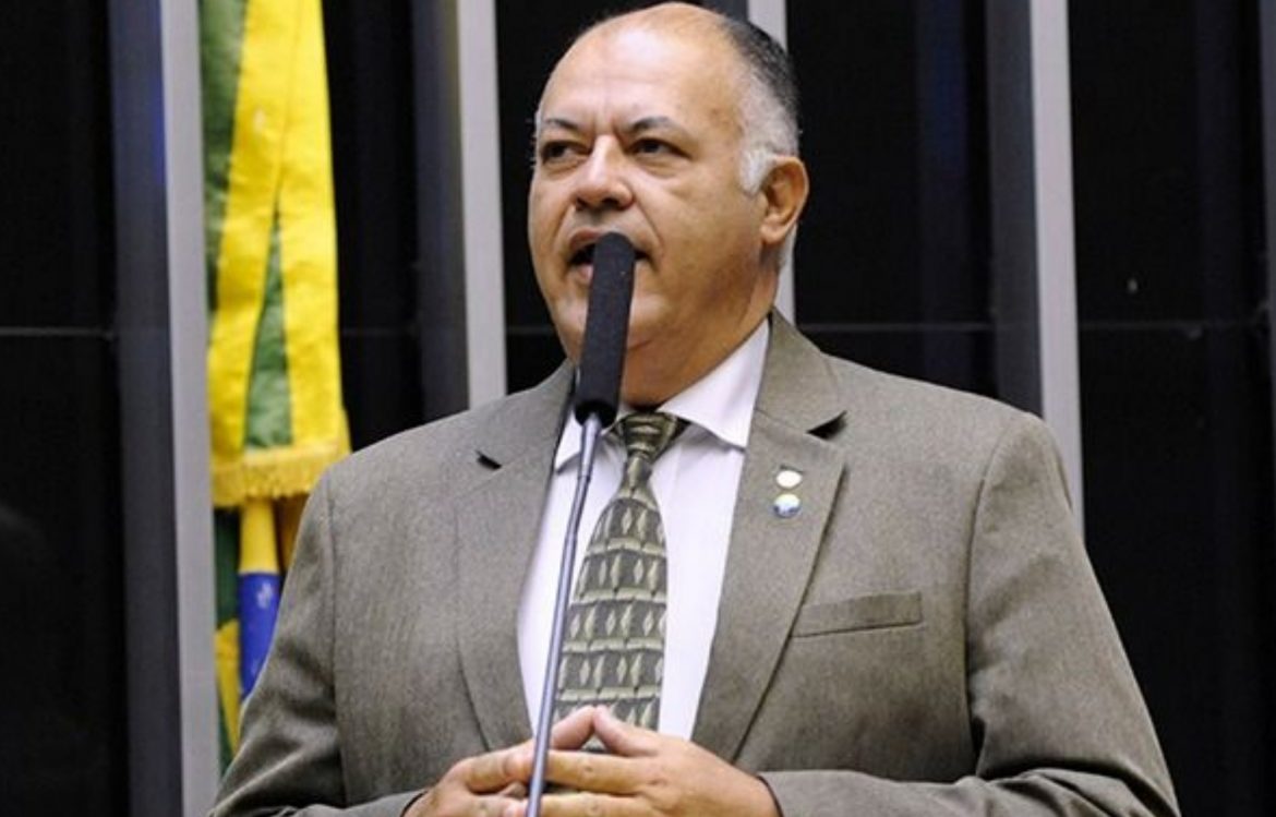 Pastor Eurico defende Governo Bolsonaro e diz por que saiu do PSB