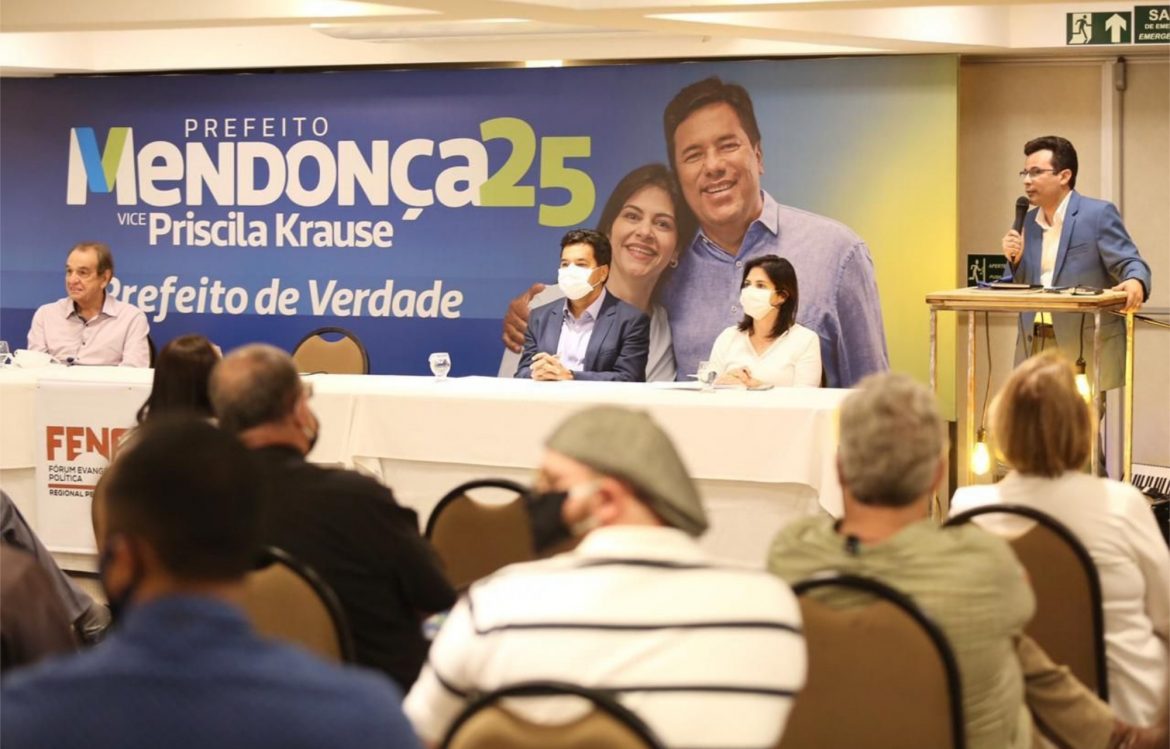 Mendonça celebra apoio oficial do Pastor Jairinho e do Fórum Evangélico Nacional