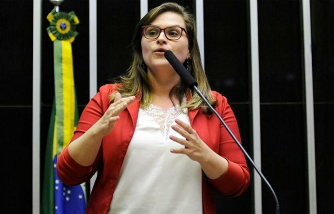 Vídeo: Marília Arraes defende a flexibilização do aborto e diz que eleição de Bolsonaro foi fraude