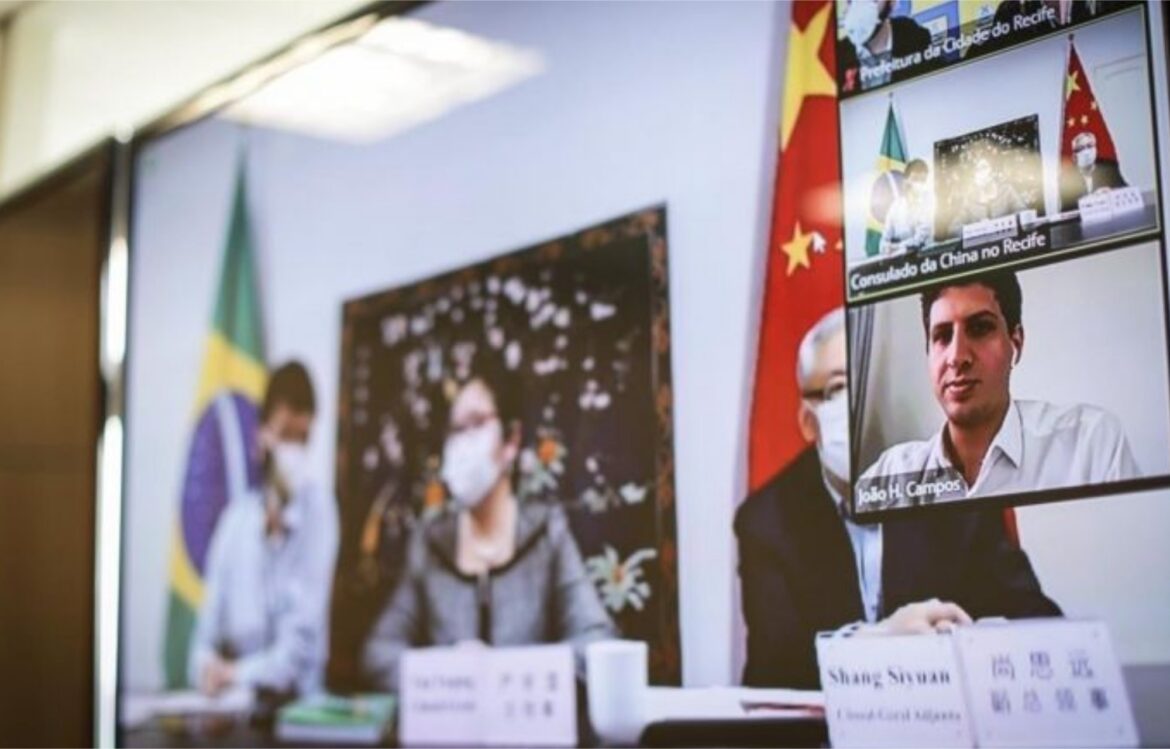 João Campos se reúne com Consulado Chinês, que oferece internet 5G