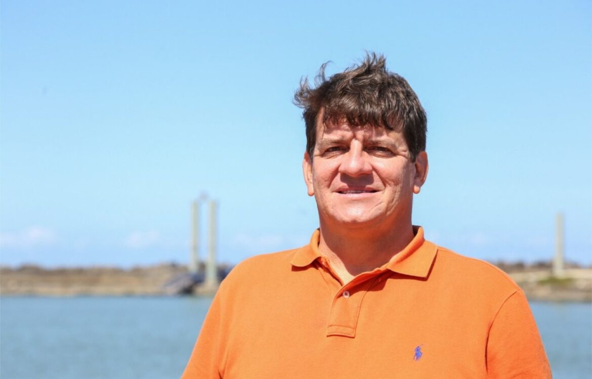 Alcides Cardoso critica abandono do Parque das Esculturas pela Prefeitura do Recife