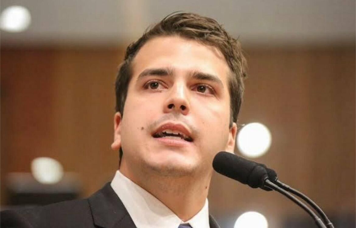 Governo Bolsonaro recupera capacidade de investimento de Pernambuco, afirma Antonio Coelho