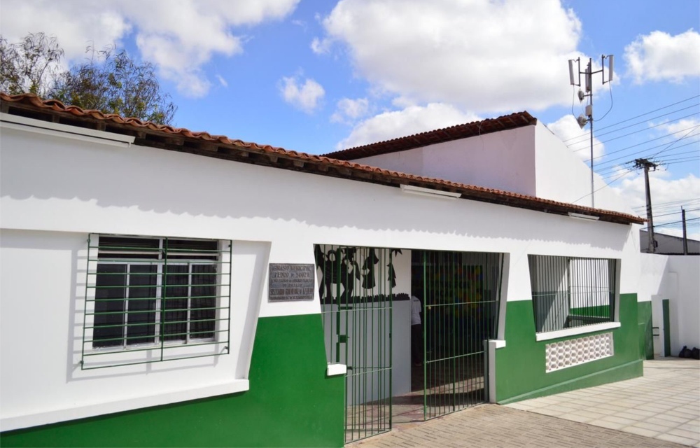 Prefeitura de Caruaru abre processo seletivo para a Secretaria de Educação e Esportes