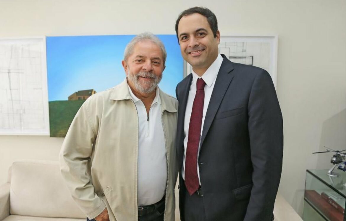Paulo Câmara posta mensagem comemorando anulação de sentença de Lula