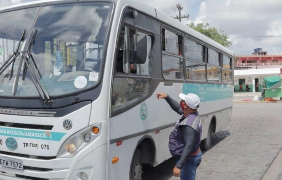 Prefeitura do Ipojuca proíbe passageiros em pé nos transportes coletivos