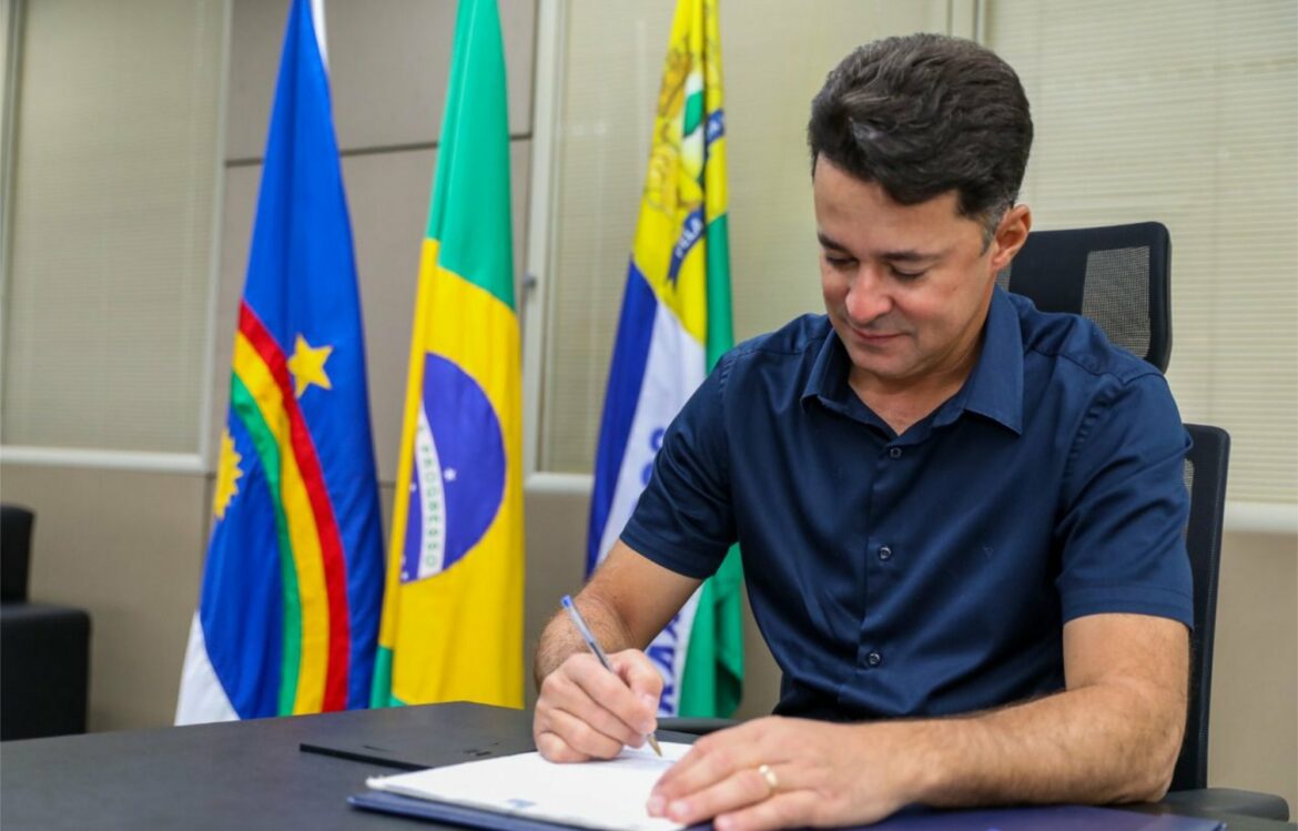 Prefeito Anderson Ferreira inclui Jaboatão em consórcio para compra de vacinas contra Covid-19