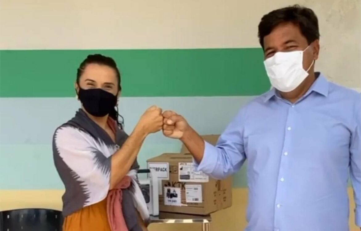Bezerros e Cupira recebem respiradores após articulação de Mendonça com o Ministério da Saúde