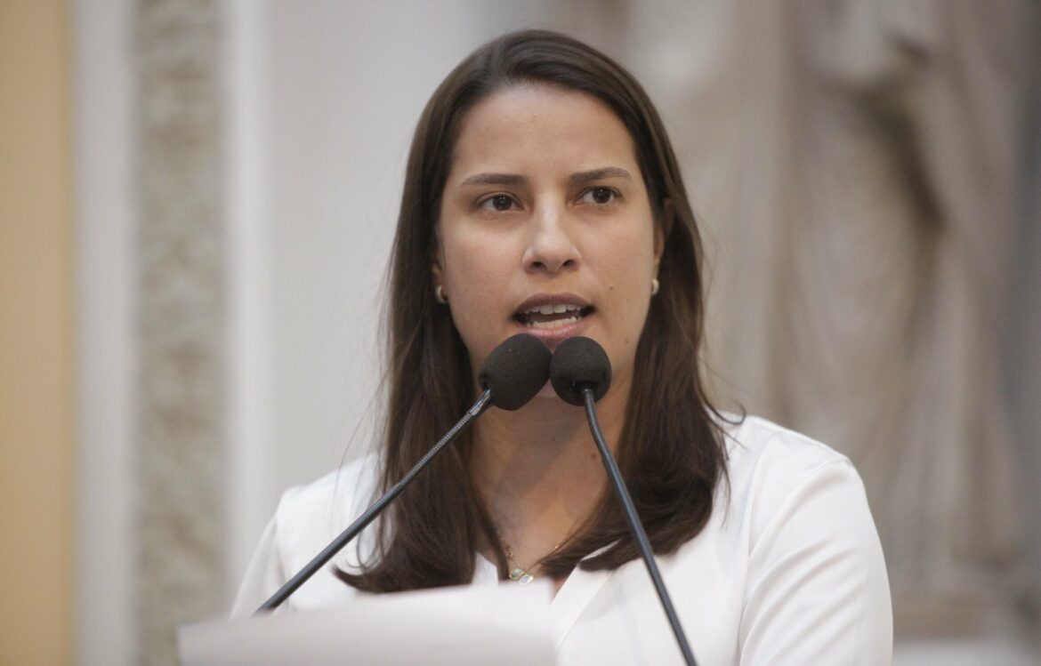 Candidatura de Raquel Lyra ao Governo de Pernambuco é improvável