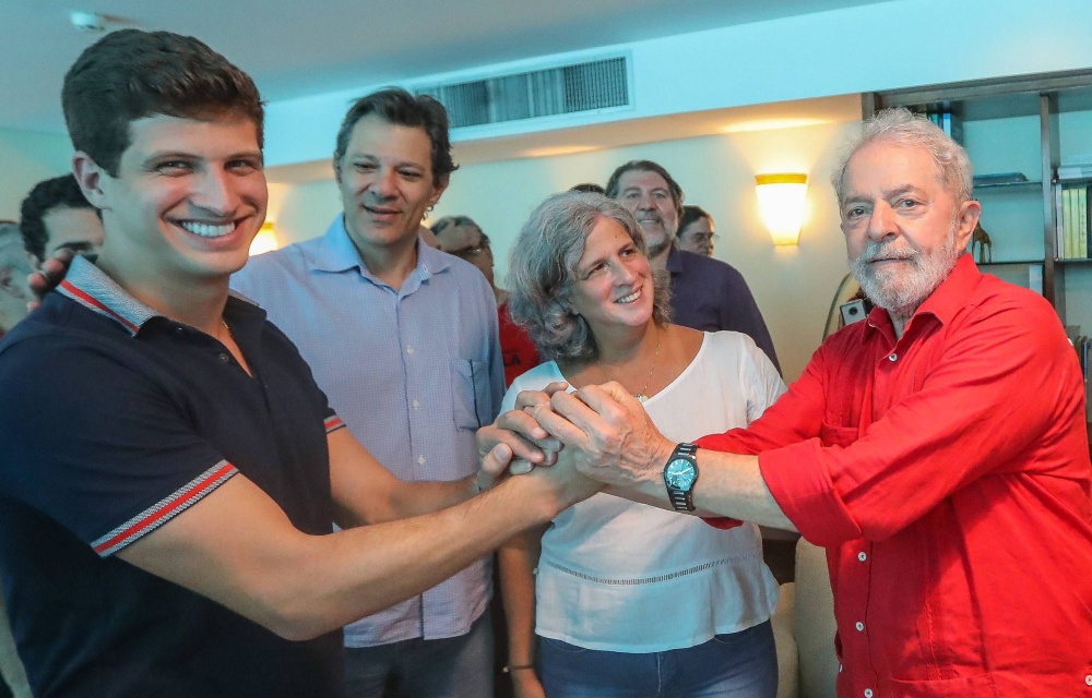 Divórcio: João Campos quer distância de Lula na eleição de 2022