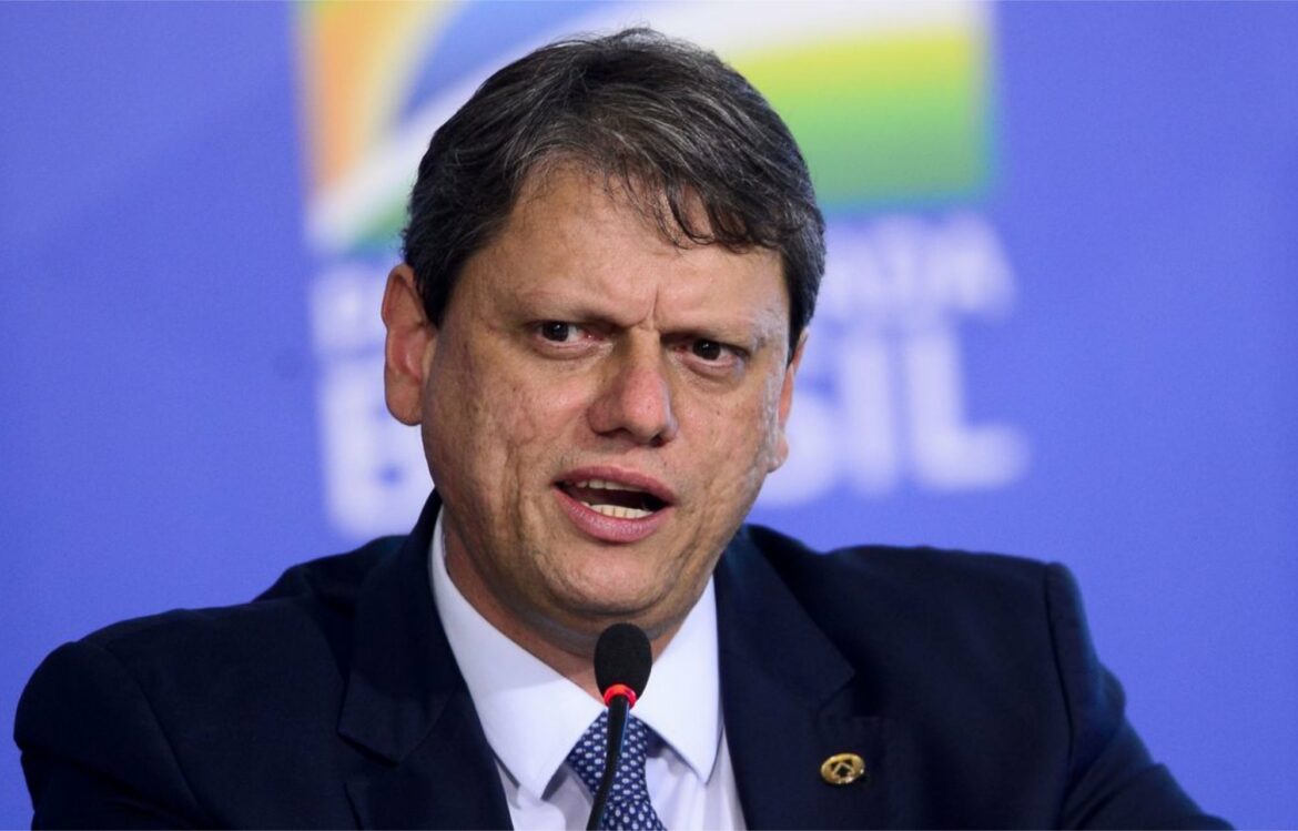 PIB mostra recuperação do Brasil, diz Ministro Tarcísio de Freitas