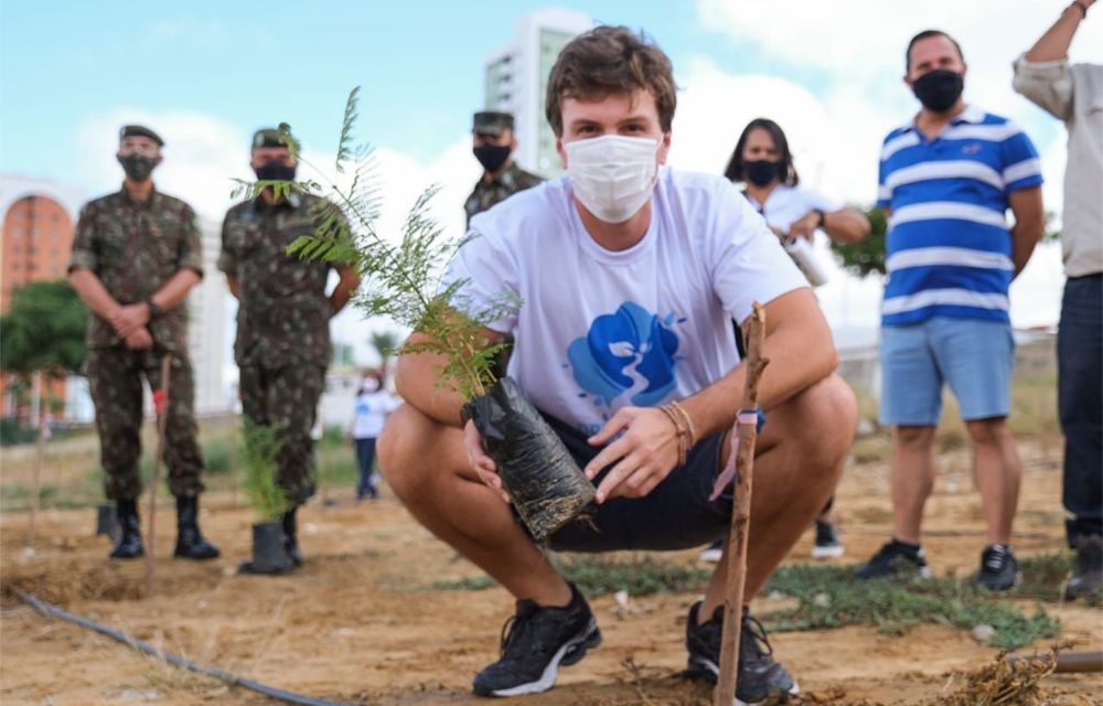 Miguel lança desafio ambiental com plantio de 7 mil árvores em menos de 2 horas