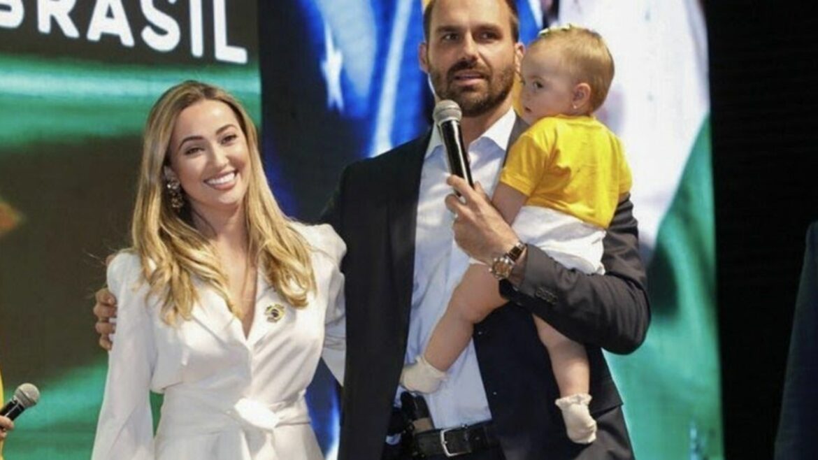 Mulher e filha de Eduardo Bolsonaro testaram positivo para Covid-19