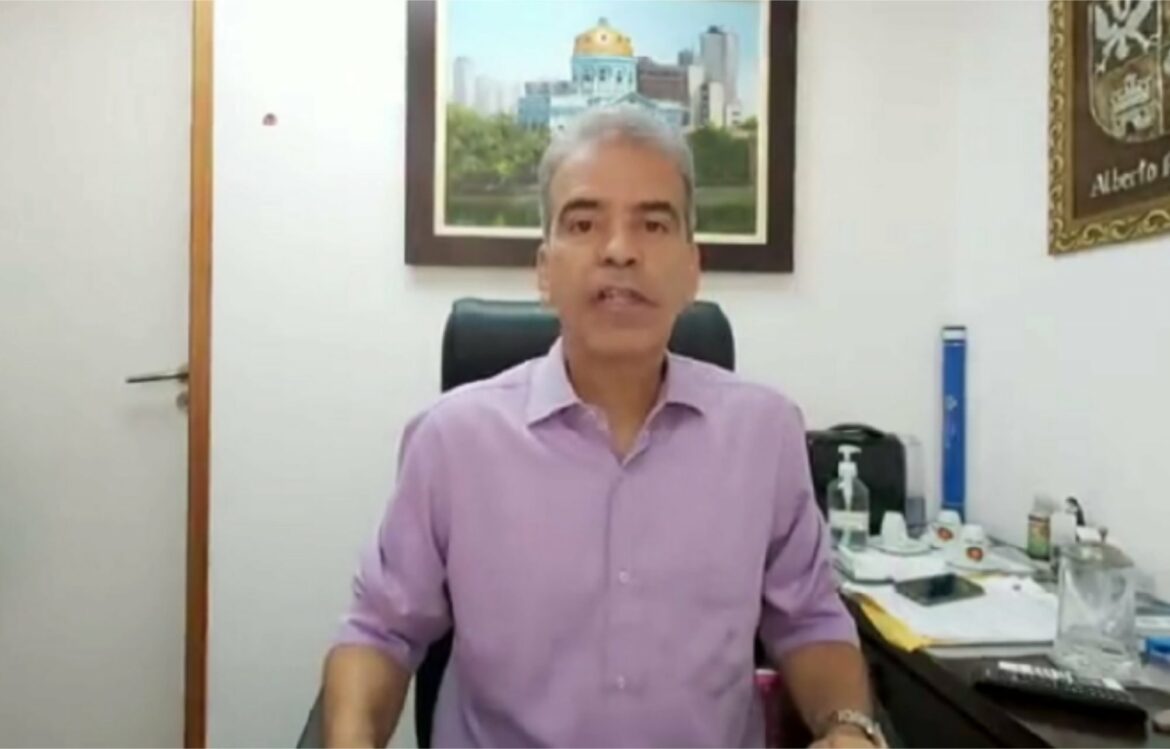 Feitosa grava vídeo contra imposição de vacinação do Governo Paulo Câmara