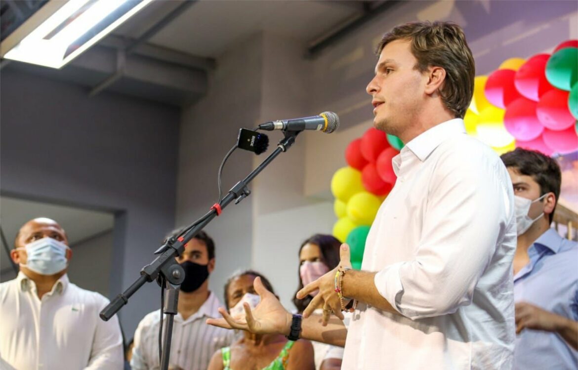 Com investimento de R$ 2,1 milhões, Miguel Coelho inaugura novo centro infantil em Petrolina