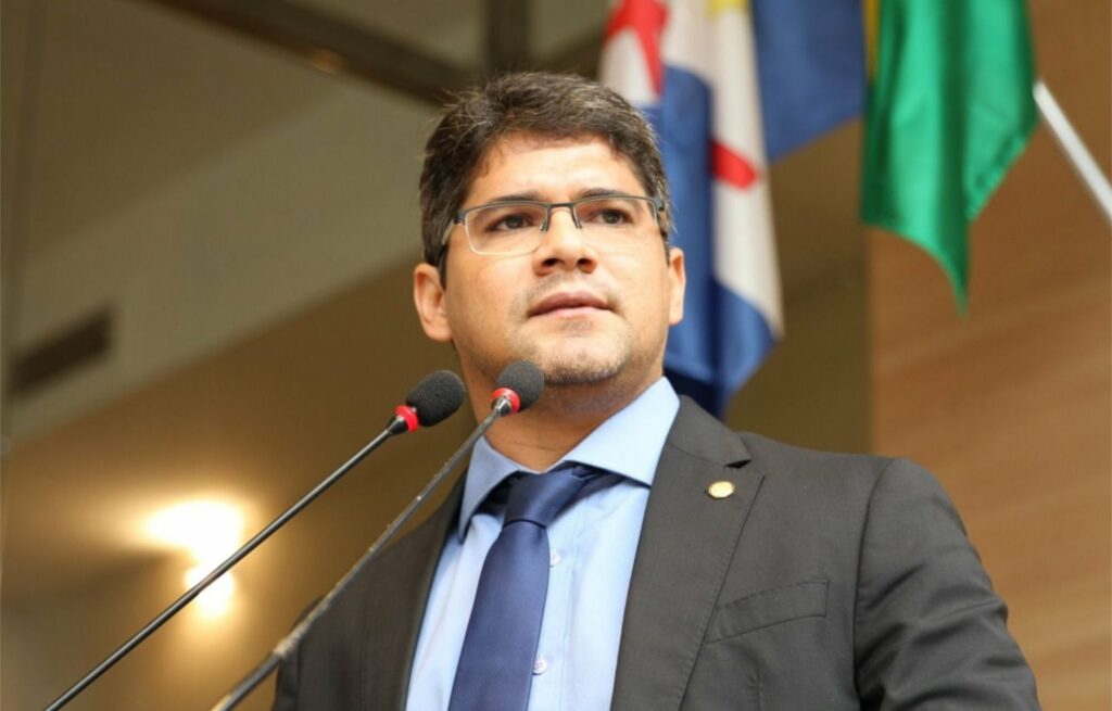 Renato Antunes alerta para os riscos da realização do carnaval no Recife em 2022