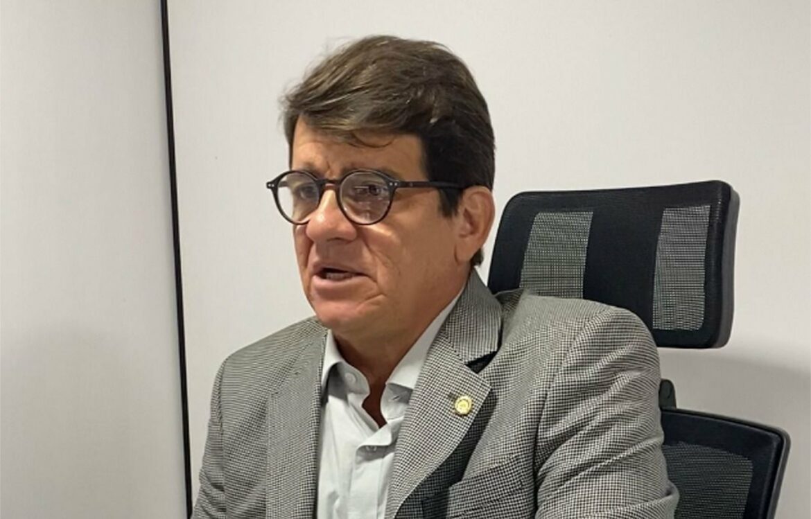 Alcides Cardoso propõe que Prefeitura do Recife crie mutirão para zerar exames e cirurgias eletivas da rede de saúde do Recife