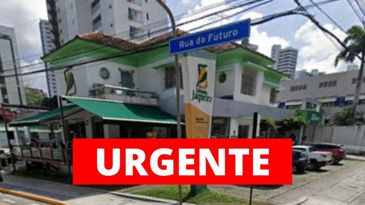 Livraria Jaqueira foi um dos alvos da operação da PF contra indícios de fraudes em contratos da educação em Pernambuco