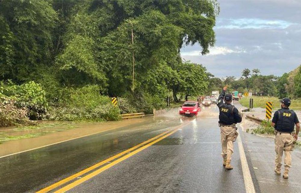 Chuvas: governo Bolsonaro libera R$ 200 milhões para reconstrução de estradas