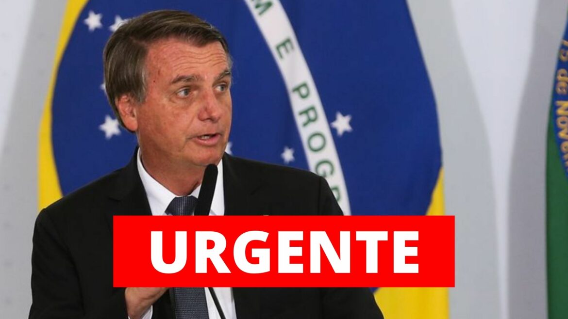 Bolsonaro é internado em São Paulo após novas complicações da facada recebida em 2018