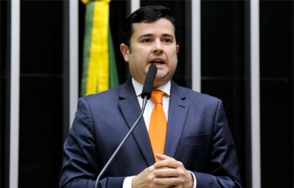 PP não dará legenda para Clodoaldo Magalhães disputar cargo de deputado federal