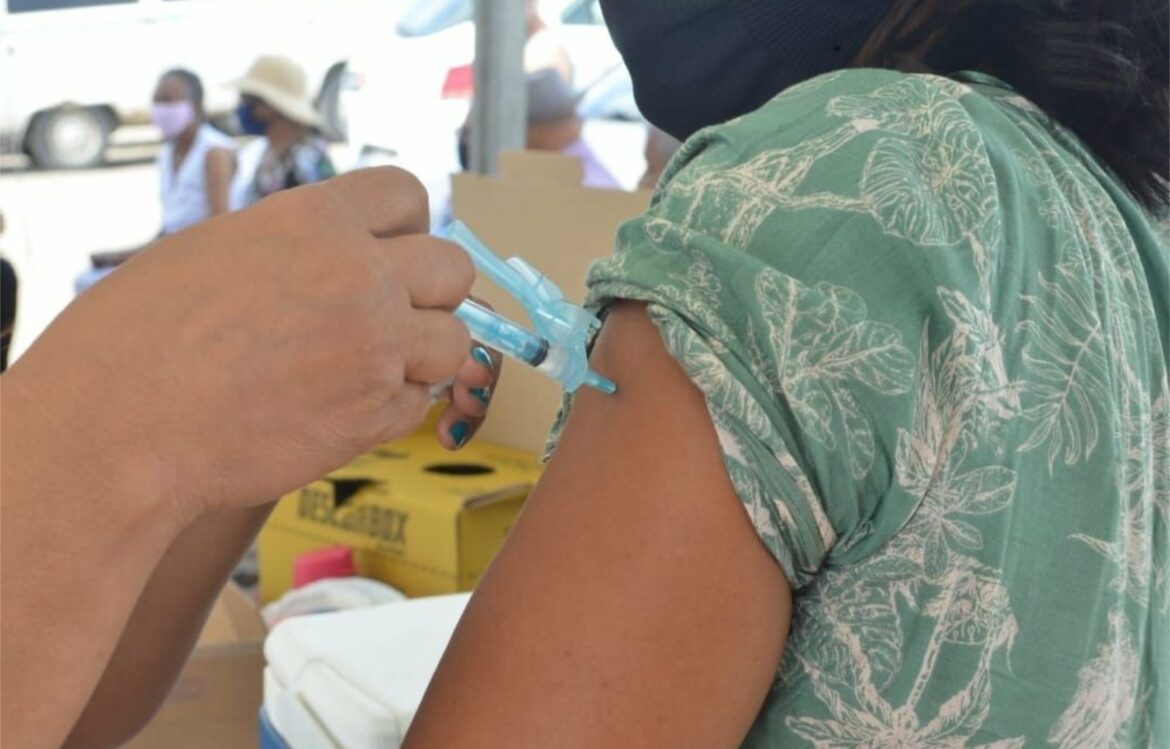 Paulista inicia 2022 fazendo um balanço da vacinação contra a Covid-19 e já aplicou 441.218 doses de imunizantes