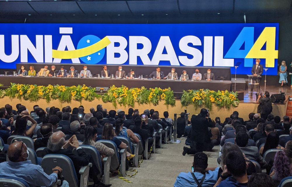 TSE aprova registro do partido União Brasil, fusão entre DEM e PSL