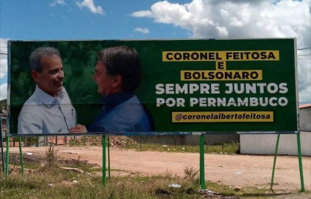 Coronel Feitosa lança campanha de outdoors reforçando seu apoio a Bolsonaro