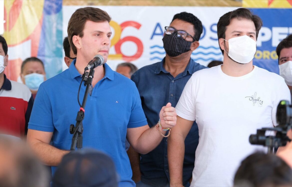 Miguel Coelho e Fernando Filho anunciam mais R$ 10 milhões para pavimentação em Petrolina