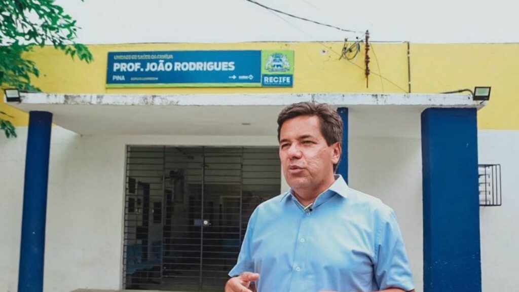 “Queda do teto do HR é o retrato do descaso do PSB com a saúde de Pernambuco”, diz Mendonça Filho