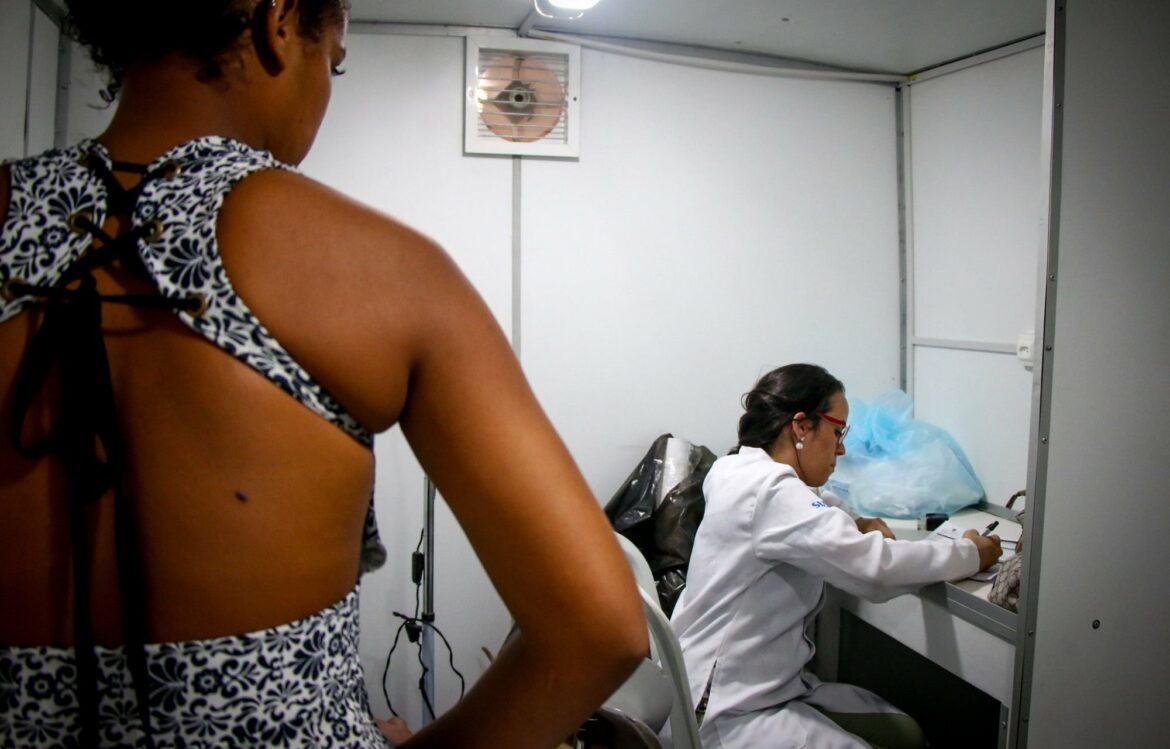 Olinda Mais Saúde oferta serviços atendimentos, exames e vacinas para a população