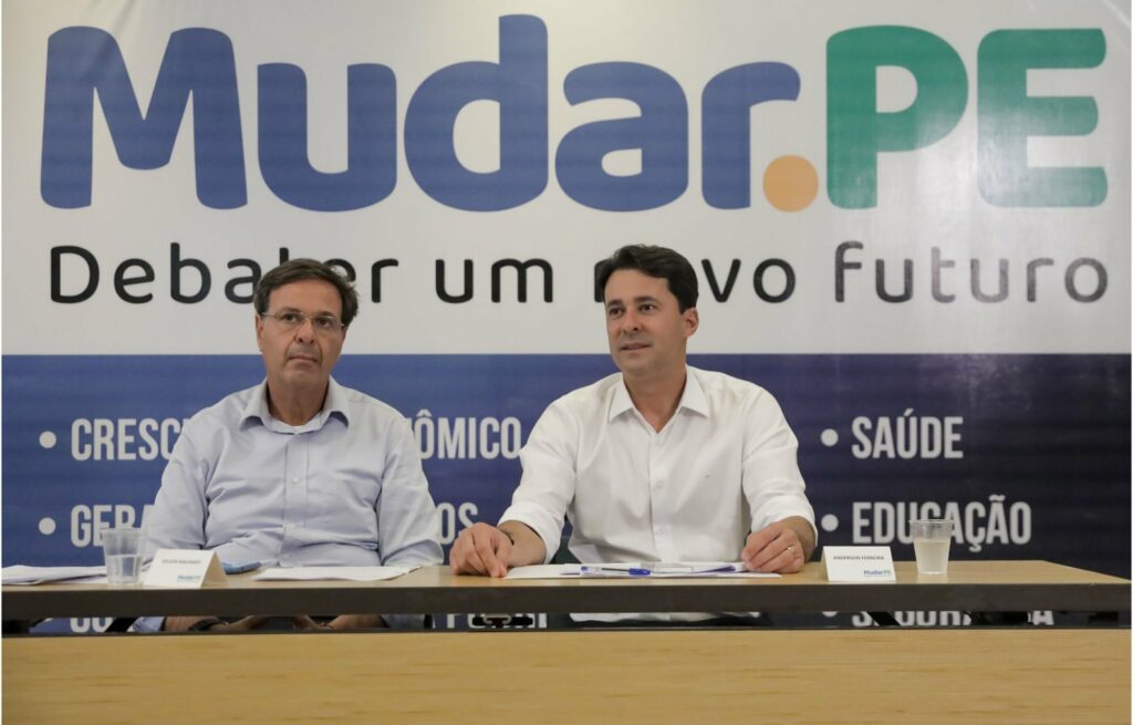 “Paulo Câmara não tem moral para cobrar nada do presidente Bolsonaro”, diz Anderson Ferreira