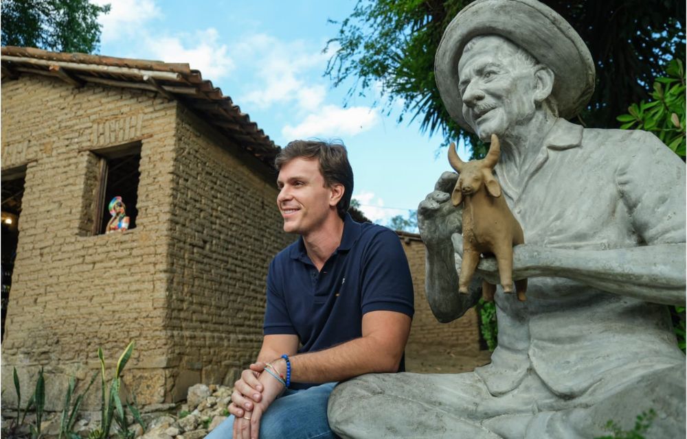 Miguel Coelho marca presença no São João de Caruaru e Bezerros neste sábado