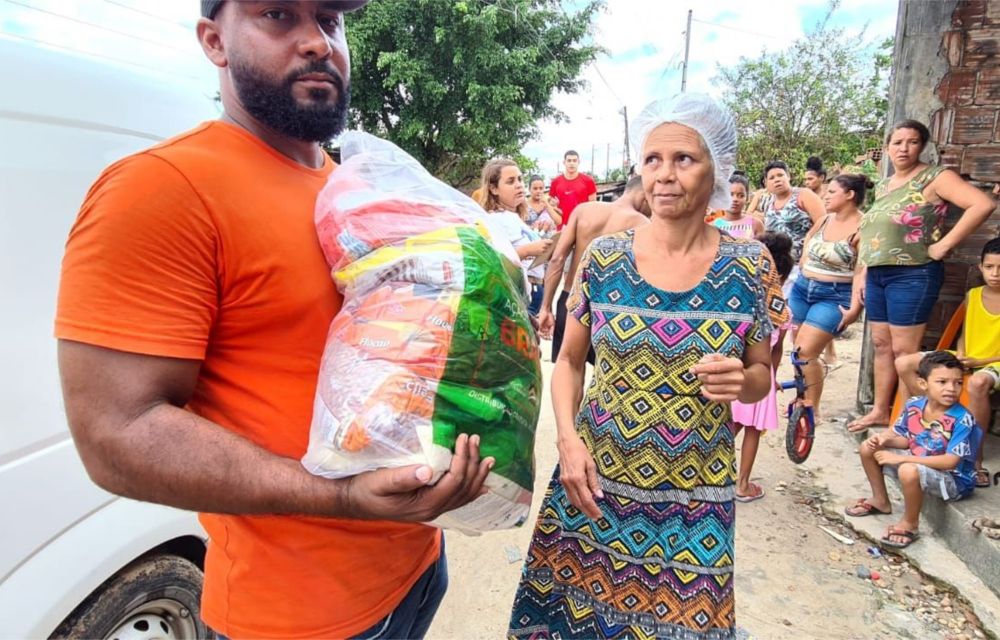 Prefeitura de Paulista intensifica ajuda para famílias afetadas pelas chuvas e realiza doações