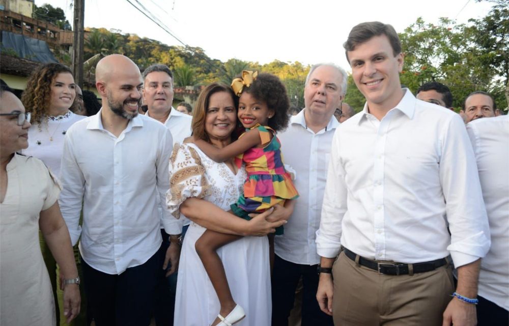 Prefeita do Ipojuca e Romero Sales Filho recebem Miguel Coelho na Festa de Santo Antônio de Camela