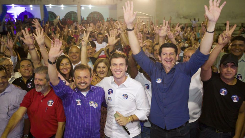 Miguel Coelho e Fabinho Lisandro promovem grande ato político em Salgueiro e convocam sertanejos para fazer a mudança