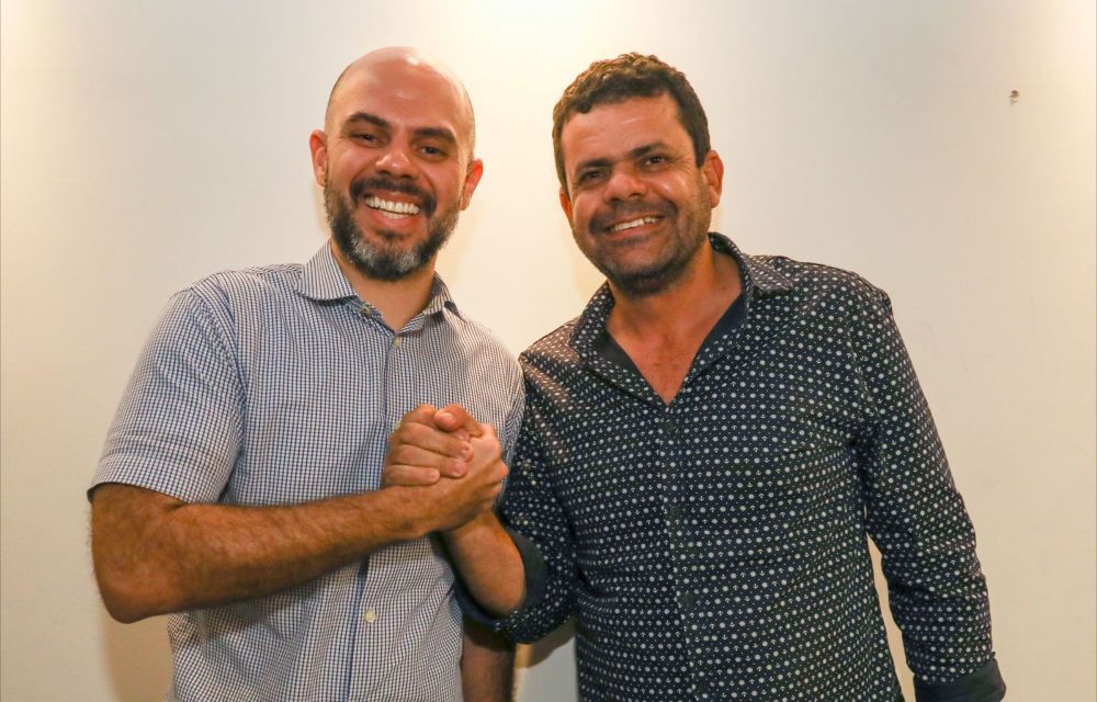 Romero Sales Filho avança e conquista apoio de mais um prefeito
