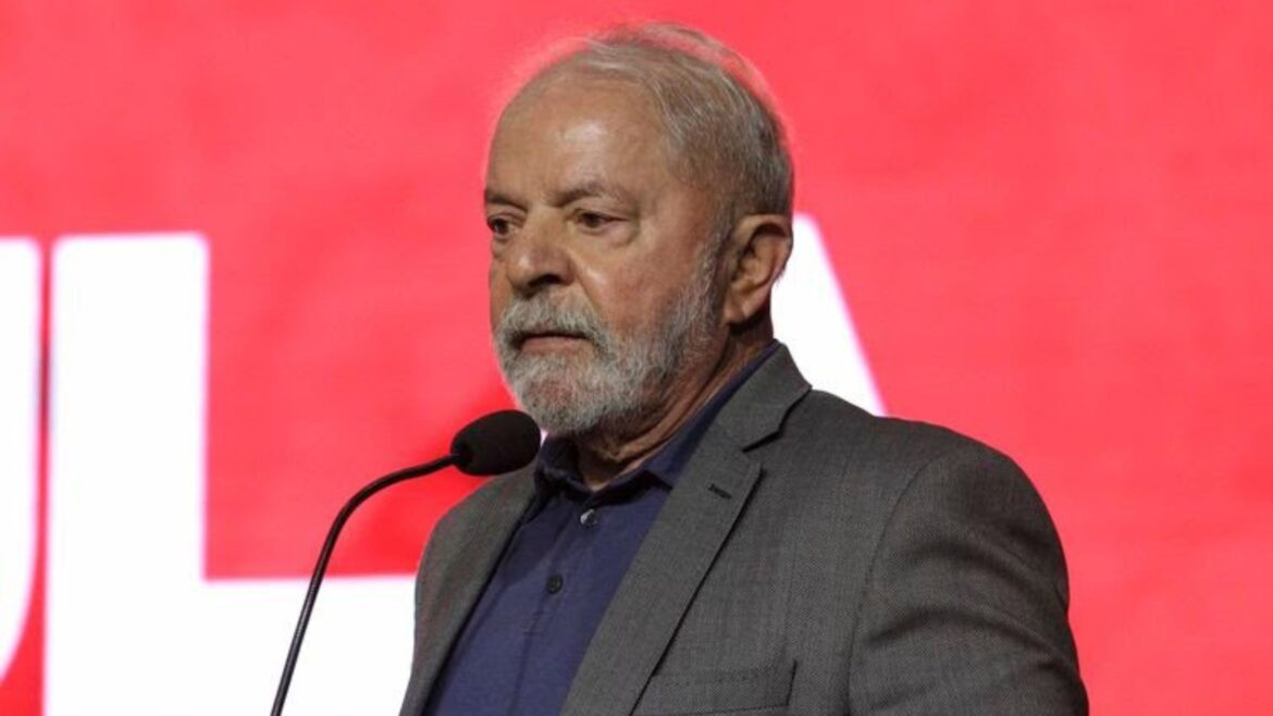 Cármen Lúcia determina remoção de posts que associam Lula à invasão de igrejas e perseguição de cristãos