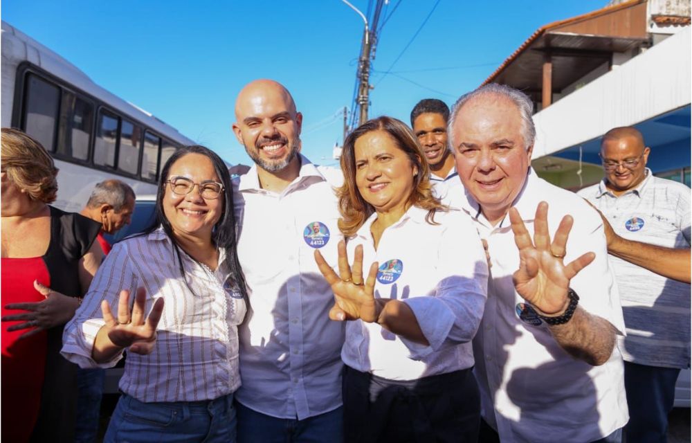 Romero Sales Filho dá ponta-pé inicial da campanha com grande adesivaço em Ipojuca