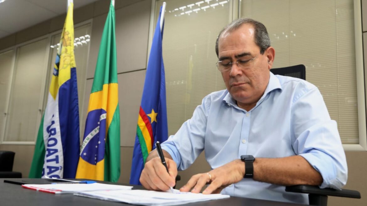 Prefeito do Jaboatão sanciona lei que regulamenta utilização de precatórios do Fundef