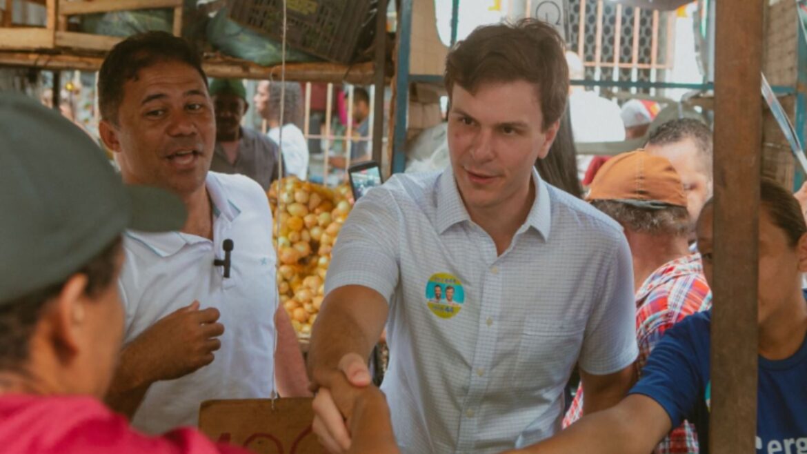 Miguel visita Mercado de Cavaleiro e defende investimentos para centros comerciais públicos