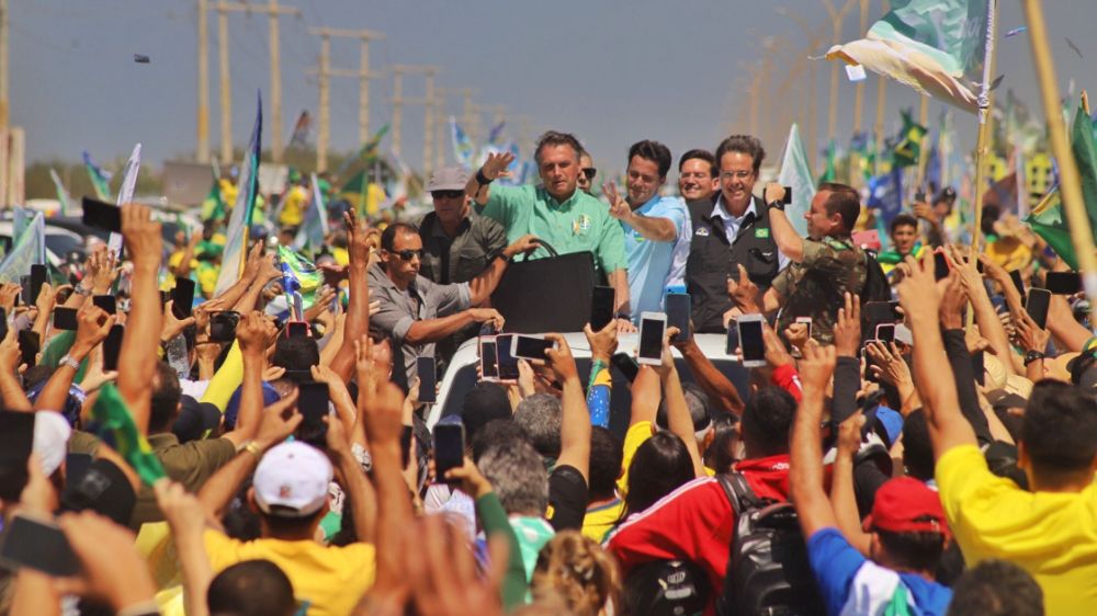 Ao lado de Anderson e Gilson, Bolsonaro volta a Pernambuco e demonstra força no Nordeste
