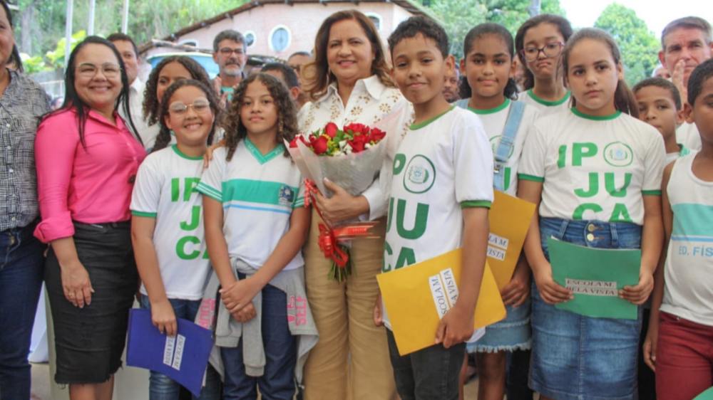 Prefeita do Ipojuca, Célia Sales, dá ordem de serviço para nova escola em Bela Vista