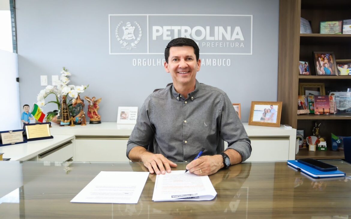 Prefeito Simão Durando lança programa que concede benefícios fiscais em Petrolina