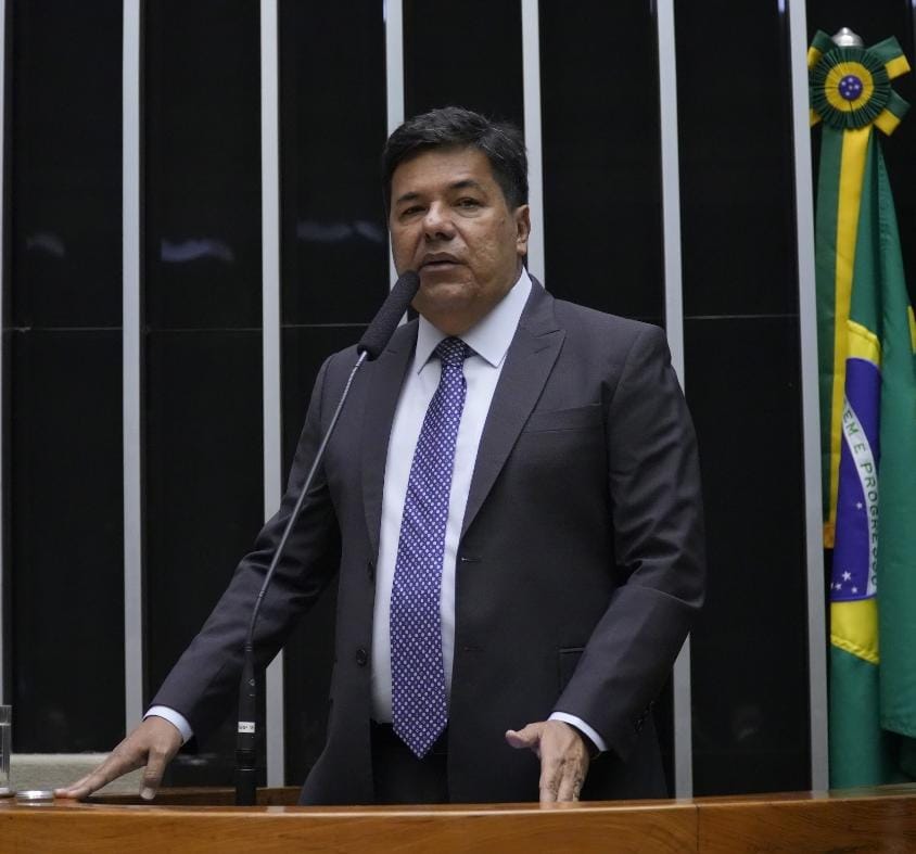 Mendonça Filho quer convocar ministro de Minas e Energia e presidente da Petrobras para que expliquem ingerência política na estatal