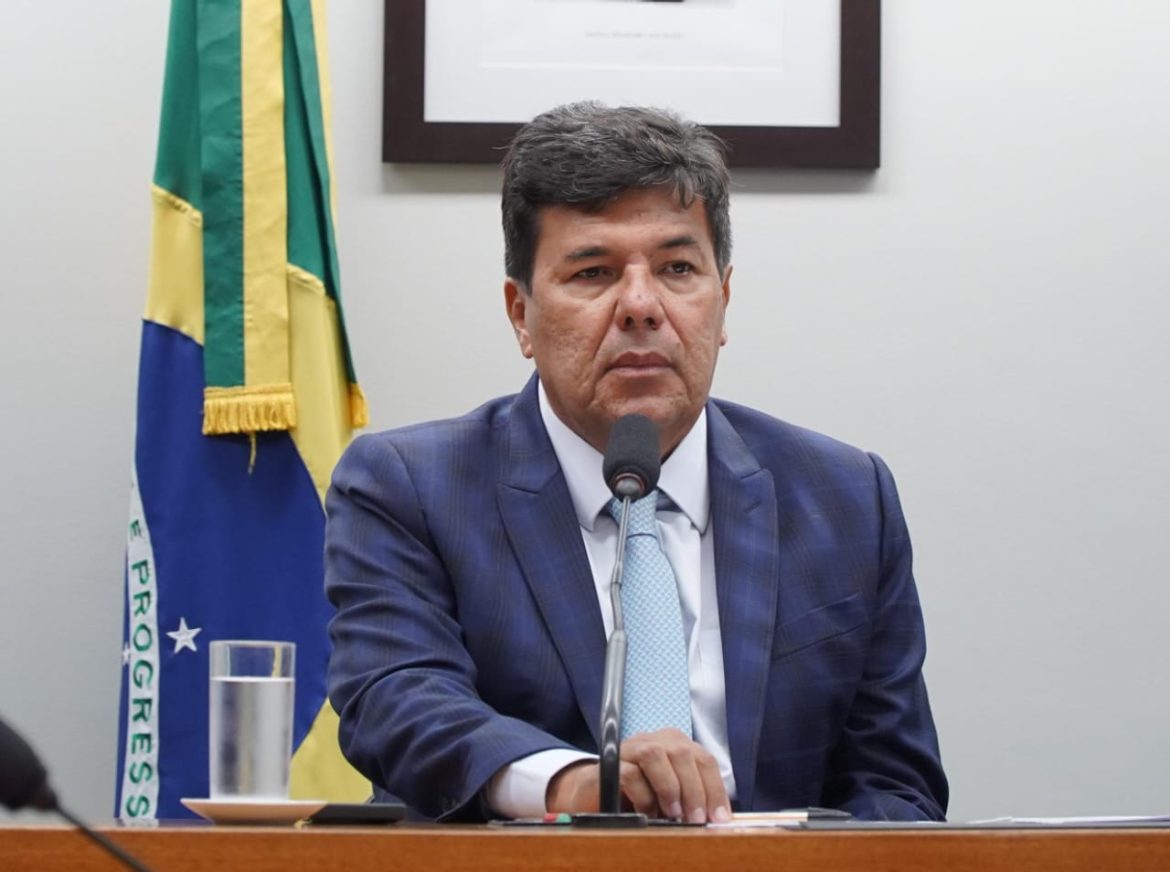 Mendonça Filho critica aumento do IOF: “mais uma vez, Governo do PT aumenta imposto e sacrifica ainda mais o brasileiro”