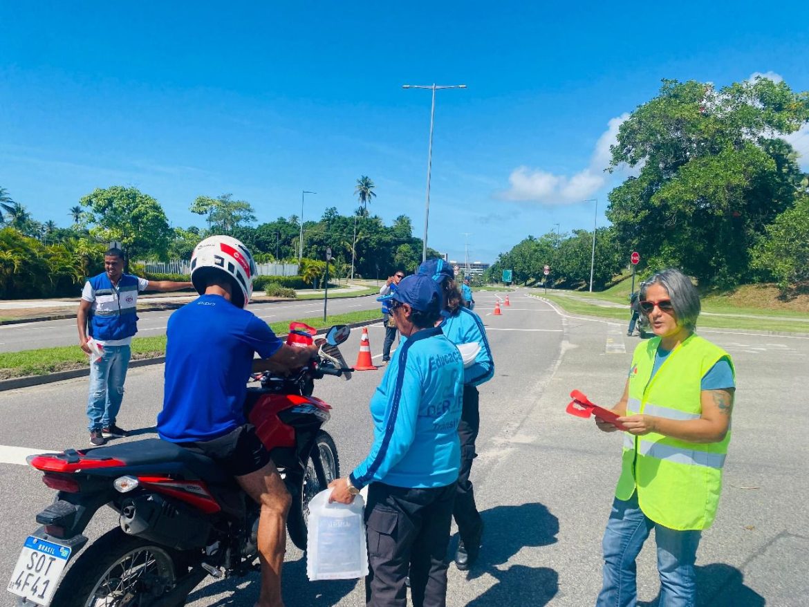 Dia Nacional do Motociclista e Motorista: Rota do Atlântico e Rota dos Coqueiros realizam ação educativas