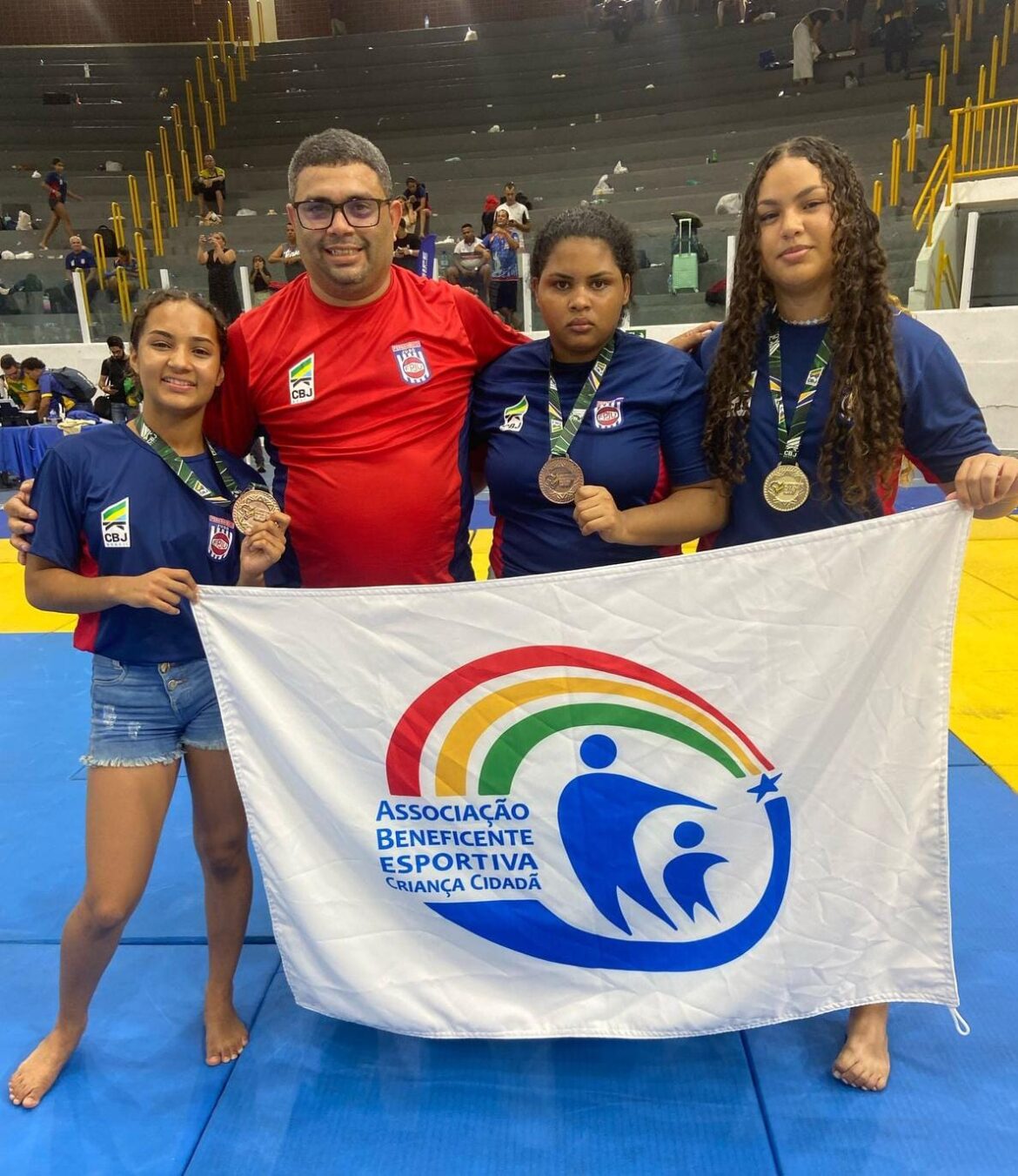Judô feminino da ABECC brilha na Copa Regional realizada em Caruaru