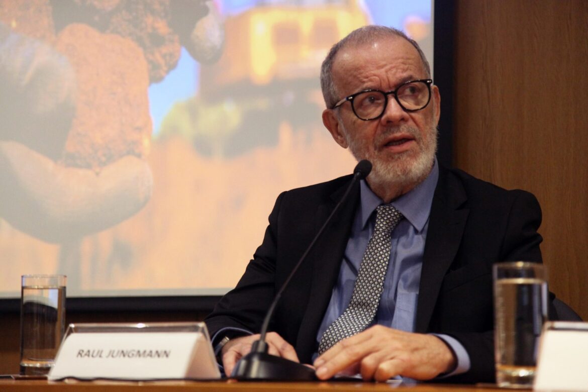 Ex-ministro Raul Jungmann morre aos 73 anos