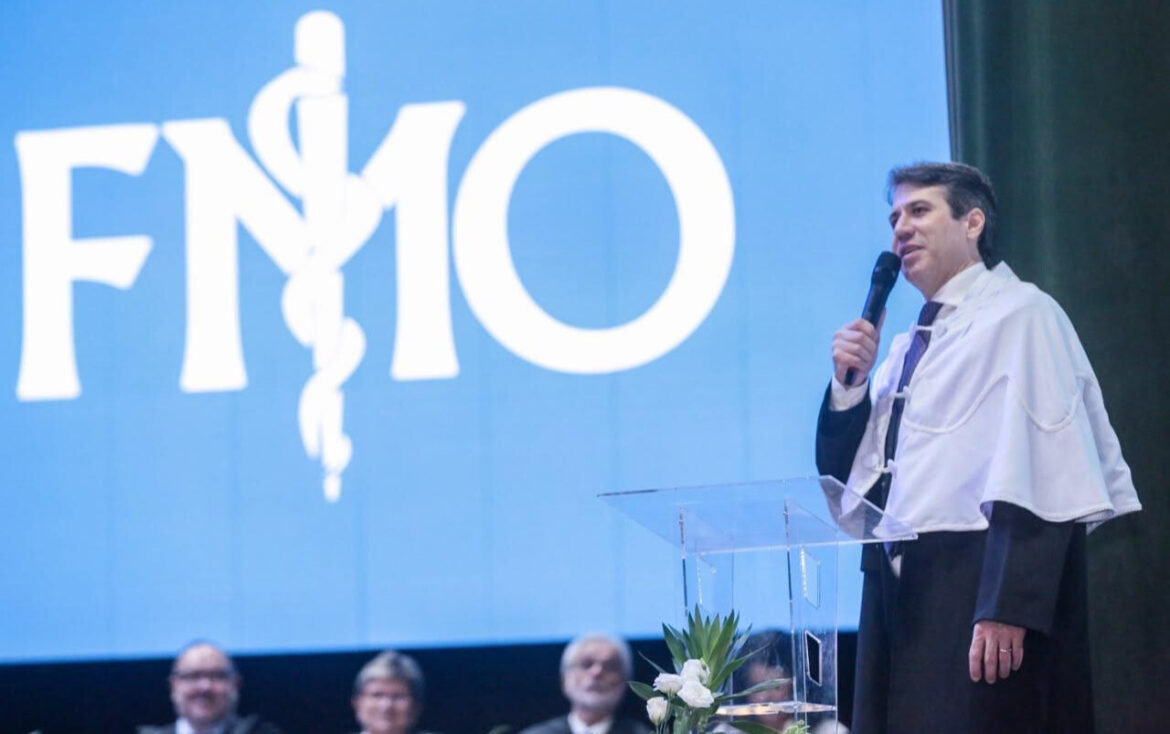 FACULDADE DE MEDICINA DE OLINDA INVESTE R$ 2 MILHÕES EM APOIO A ALUNOS BOLSISTAS